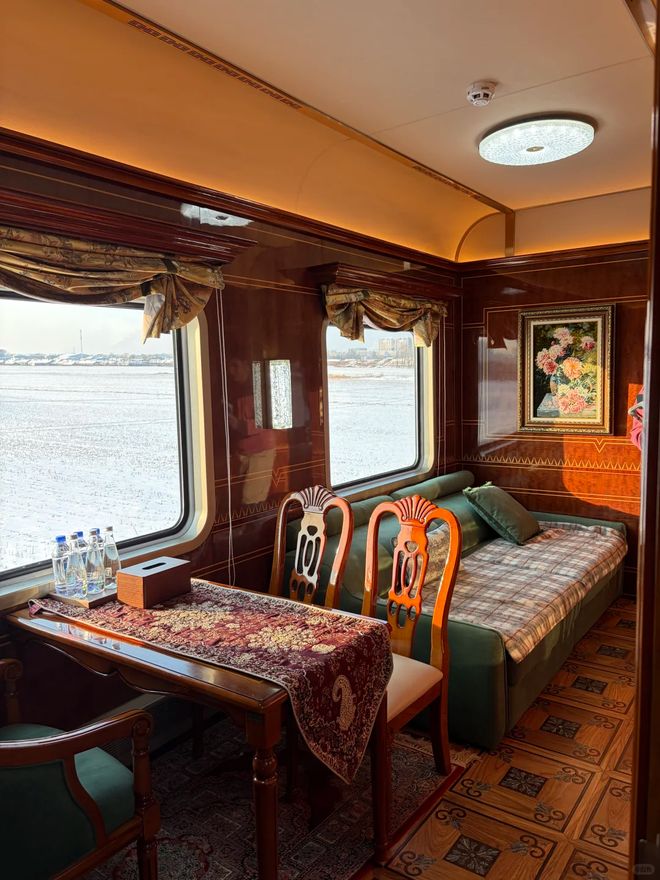 2026东北冰雪游必选！悠享龙江雪国号专列爆火长辈出行零顾虑(图2)